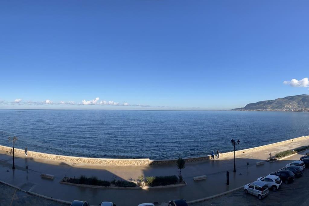 Appartamento Vista Mare Trapani Exterior foto
